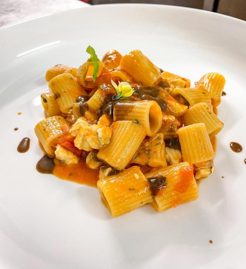 Hotel Ristorante Sagittario แฟลเตร ภายนอก รูปภาพ